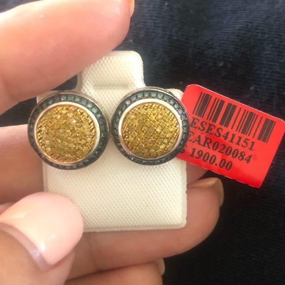 Genuine Diamond Earrings with Screw-Backs in 925 Sterling Silver!